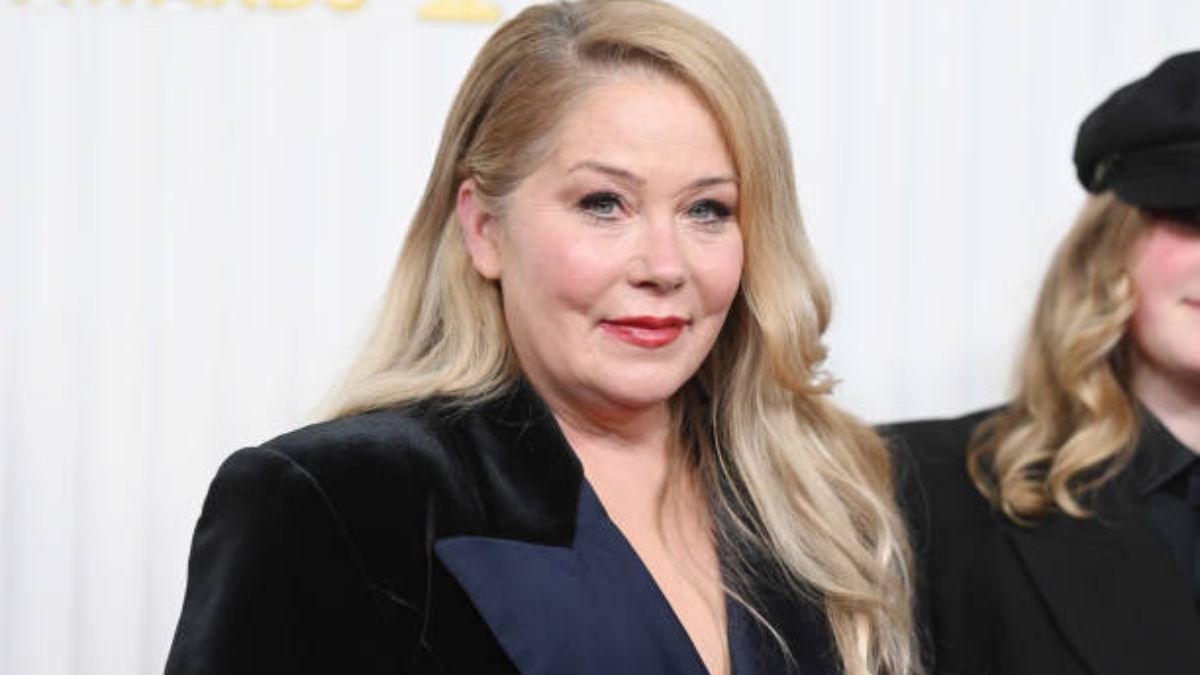 Christina Applegate Gained Weight Due To Multiple Sclerosis